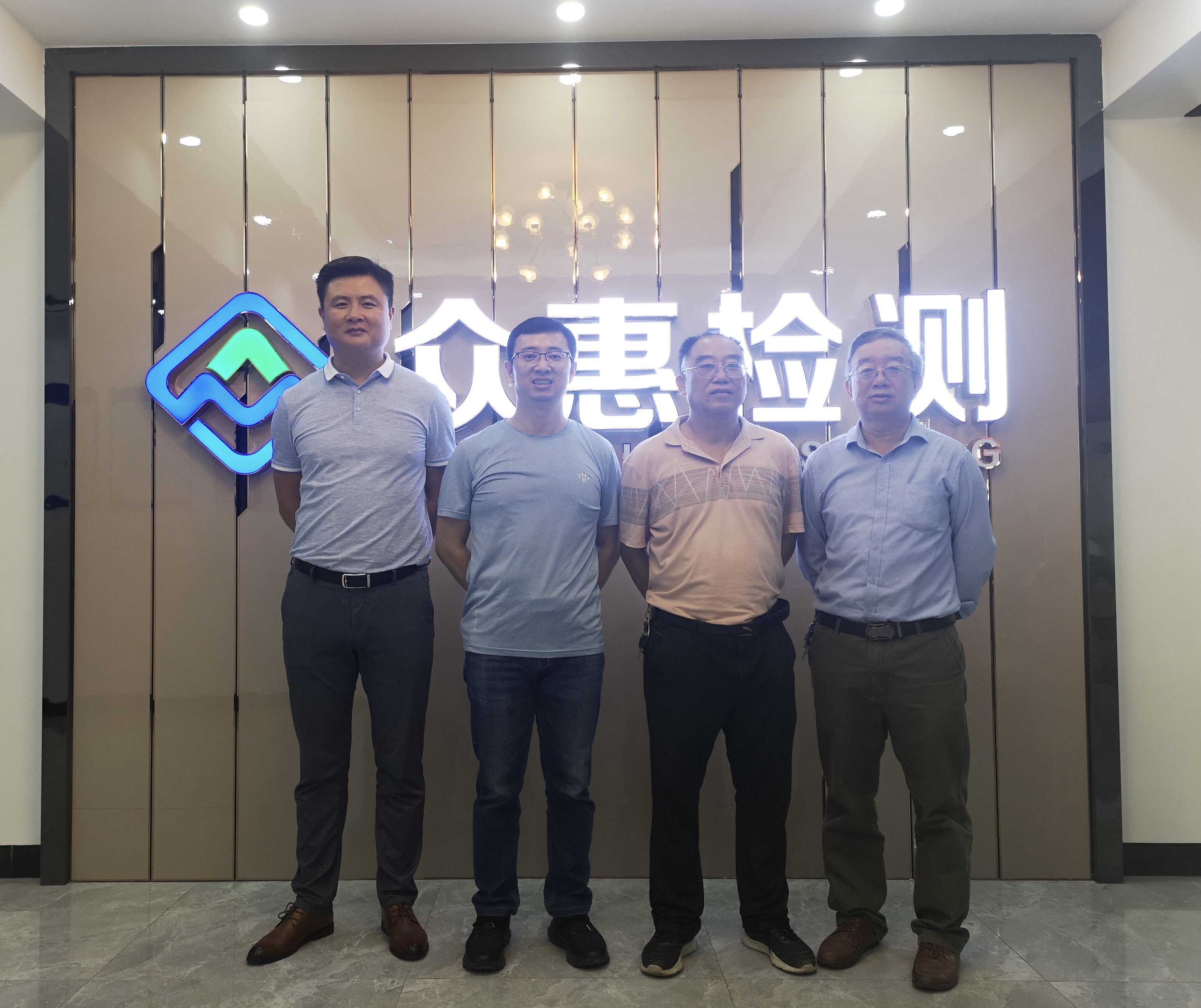 微信图片_20210506145239_副本.jpg